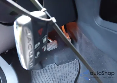 2020 Jaguar F-Pace Premium P250 Awd Automatic z USA, uszkodzony, nr VIN SADCJ2FX1LA648654